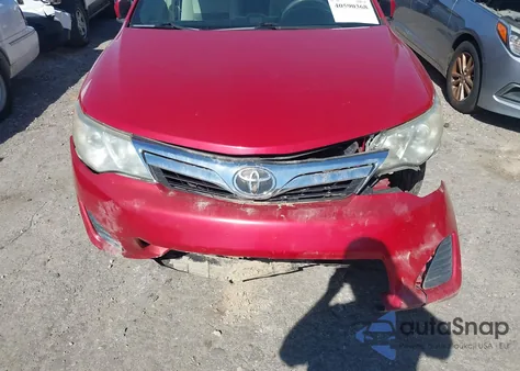 2012 Toyota Camry Le z USA, uszkodzony, nr VIN 4T1BF1FK2CU526595